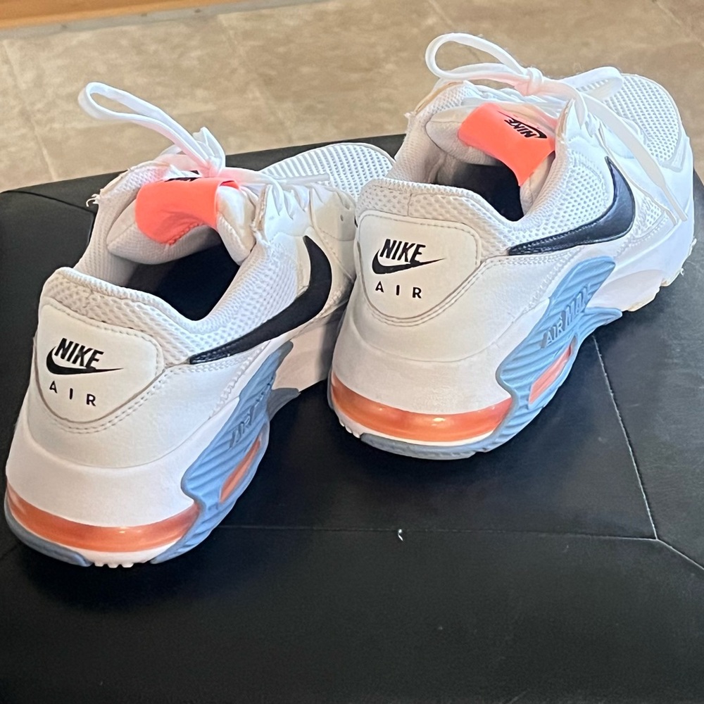 Nike Air Max Excee White Bright Mango Royal Pulse DH1086-100 Women's Size 8.5 - Picture 3 of 12